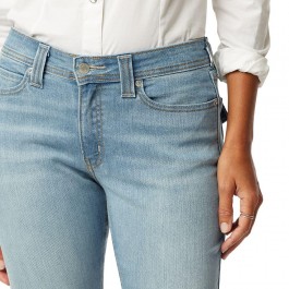 Women's mid-rise slim-fit jeans